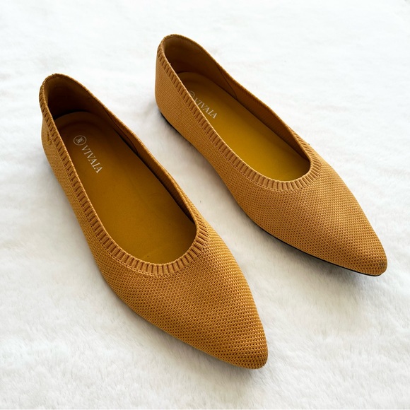 VIVAIA Pointed-Toe Ballet Flats Aria Size 39.5 or 8.5 Trendy Comfortable Yellow - Picture 7 of 7